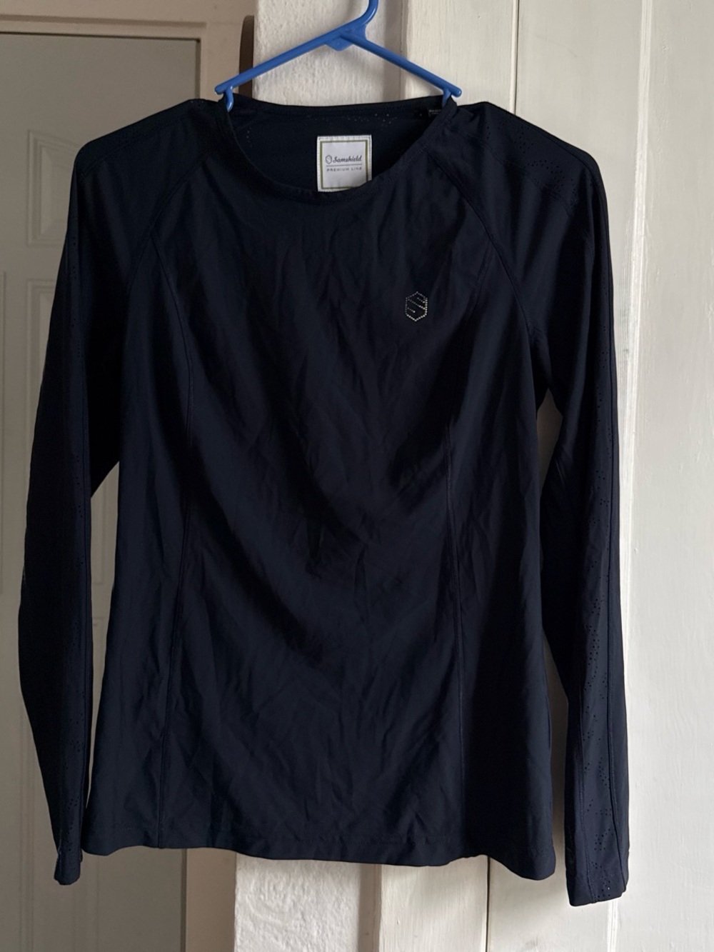 Sunaholic Navy Long-Sleeve Performance Crew Neck Tee